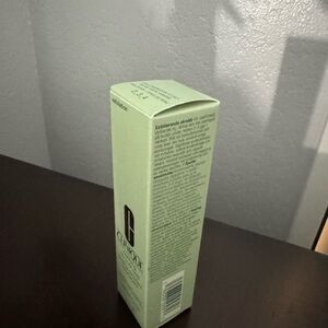 Clinique Green Skincare Cleanser & Exfoliant